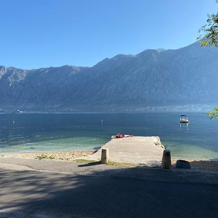 Villa Svetlana Prčanj Exteriör bild