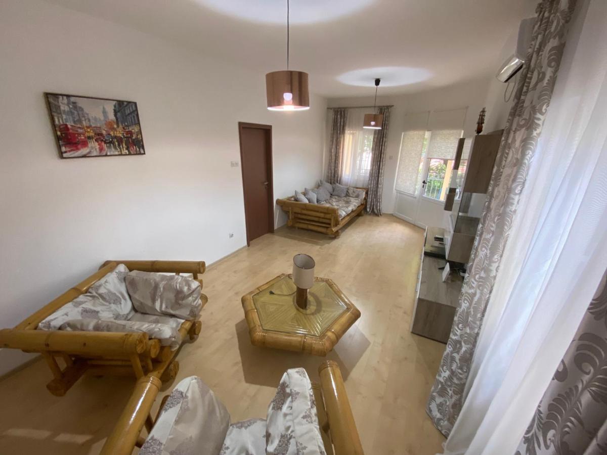 Villa Svetlana Prčanj Exteriör bild