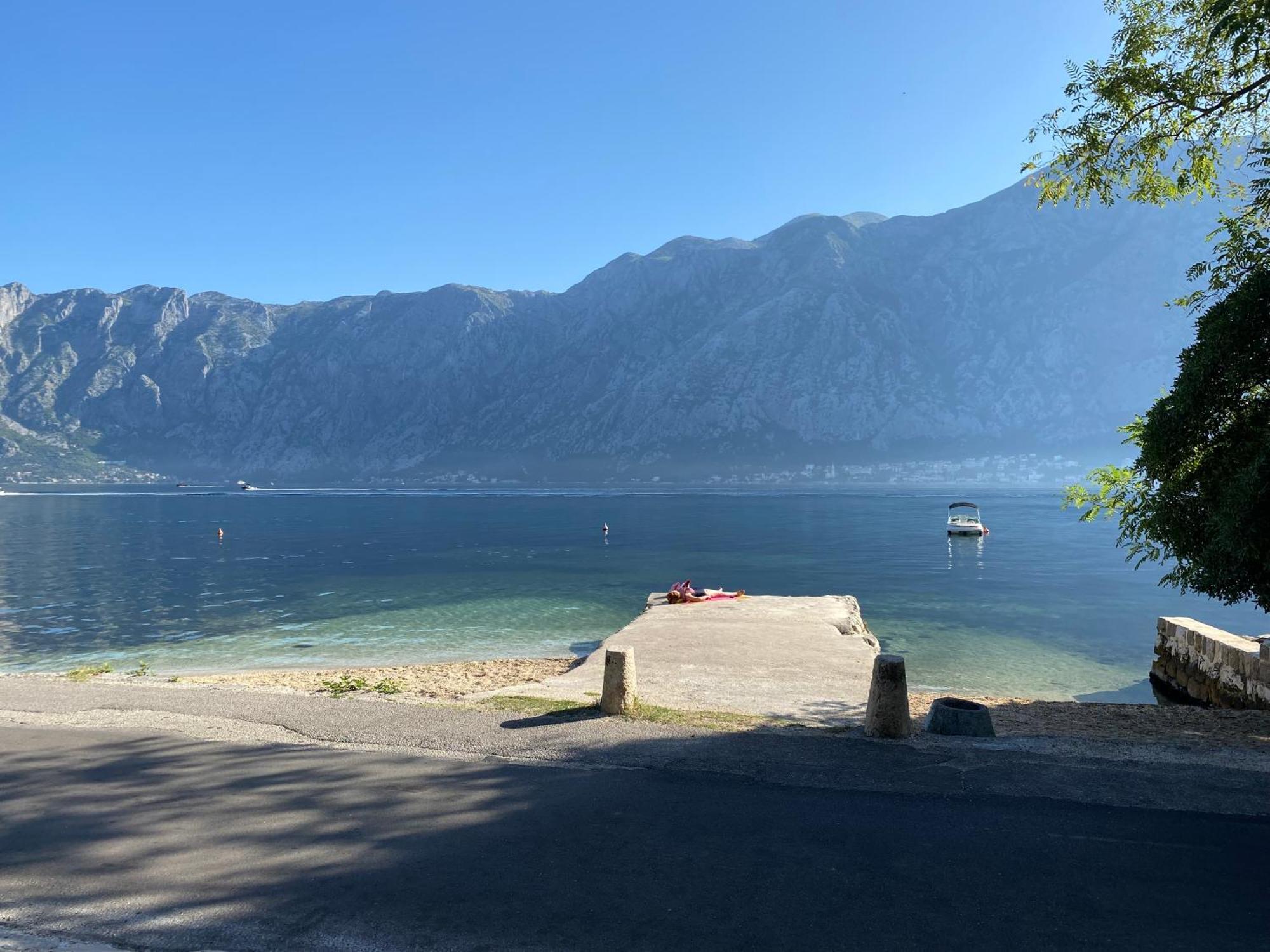 Villa Svetlana Prčanj Exteriör bild