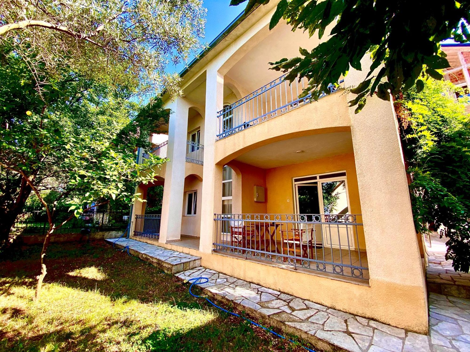 Villa Svetlana Prčanj Exteriör bild