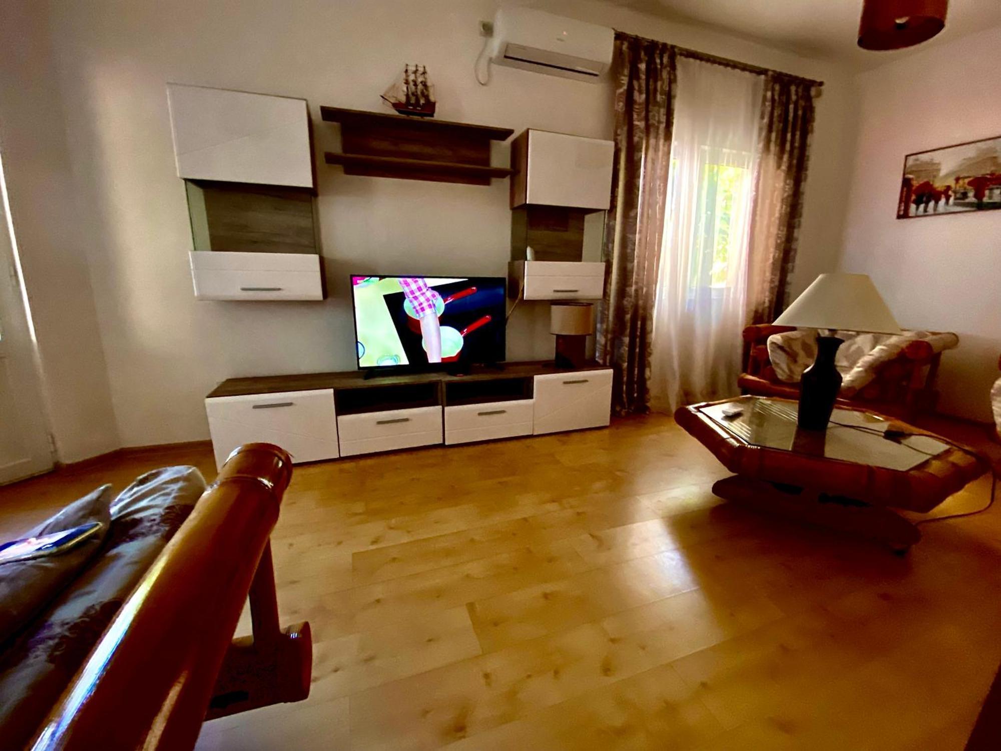 Villa Svetlana Prčanj Exteriör bild